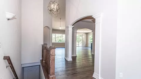 Entry Way - 930 E Drahner Rd, Oxford, MI 48371 photo 3 of 9