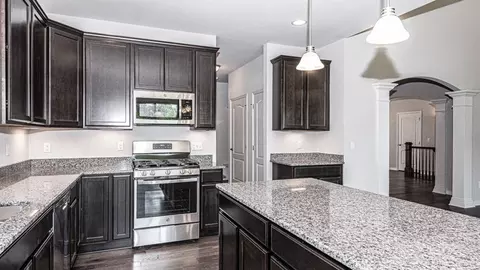 Kitchen - 930 E Drahner Rd, Oxford, MI 48371 photo 3 of 10