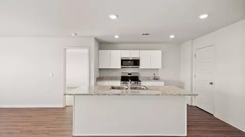 Kitchen - 217 Raulston Dr, Byram, MS 39272 photo 2 of 8