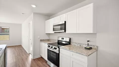 Kitchen - 217 Raulston Dr, Byram, MS 39272 photo 4 of 8