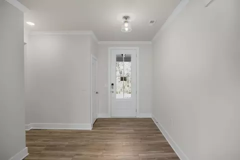 Entry Way - 20 Golfview Ave, Benson, NC 27504 photo 1 of 2