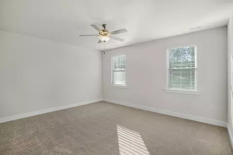 Bedroom - 20 Golfview Ave, Benson, NC 27504 photo 3 of 3