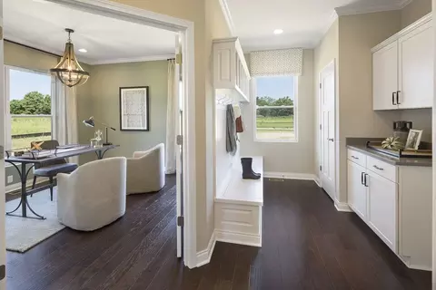 Entry Way - 225 Tilly Ct, Springboro, OH 45066 photo 2 of 2