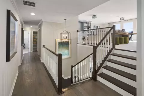 Entry Way - 225 Tilly Ct, Springboro, OH 45066 photo 2 of 2