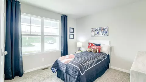 Bedroom - 13629 Read St, Omaha, NE 68142 photo 6 of 9