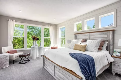Bedroom - Hickory Drive, Grand Ledge, MI 48837 photo 2 of 2