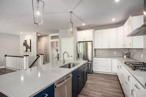 Kitchen - Hickory Drive, Grand Ledge, MI 48837 photo 4 of 4