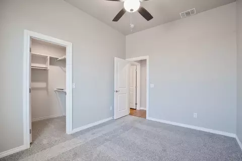 Bedroom - 17252 Billy Rd, Washington, OK 73093 photo 9 of 10
