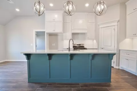 Kitchen - 17252 Billy Rd, Washington, OK 73093 photo 7 of 11