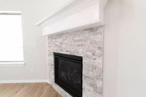 Living - 17252 Billy Rd, Washington, OK 73093 photo 7 of 13