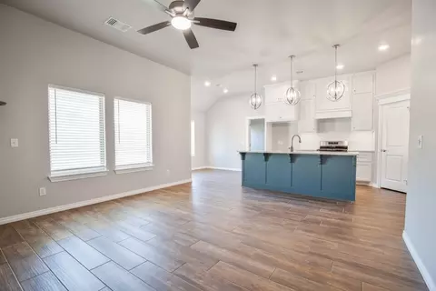 Living - 17252 Billy Rd, Washington, OK 73093 photo 10 of 13