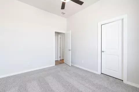 Bedroom - 17252 Billy Rd, Washington, OK 73093 photo 6 of 10
