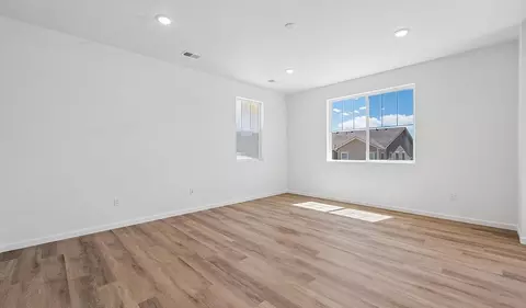 Living - 24776 E 41st Ave, Aurora, CO 80019 photo 1 of 4