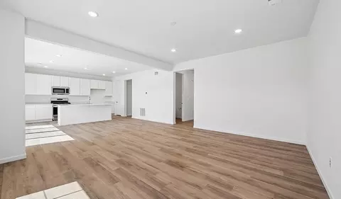 Living - 24776 E 41st Ave, Aurora, CO 80019 photo 2 of 4