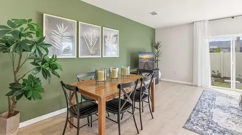 Dining - 2296 Pilsner Loop, Bradenton, FL 34208 photo 1 of 1