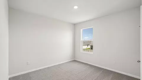 Bedroom - 2296 Pilsner Loop, Bradenton, FL 34208 photo 12 of 17
