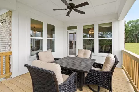 Exterior - 712 Conley Dr, Canton, GA 30115 photo 5 of 20