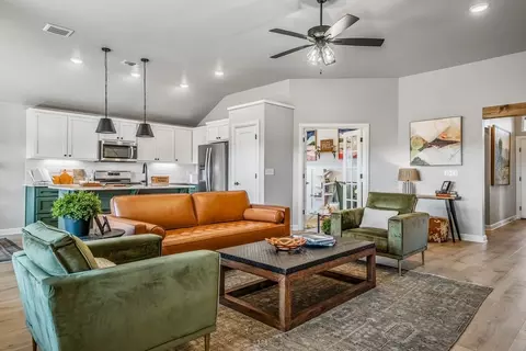 Living - Elena Dr., Blanchard, OK 73010 photo 2 of 5