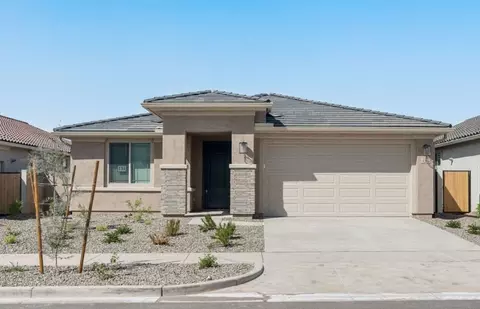 1276 W Saddle Run, Apache Junction, AZ 85120