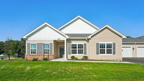 2102 S Links Ave, Butler, PA 16001