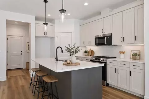 756 S Calhoun Ln, Star, ID 83669