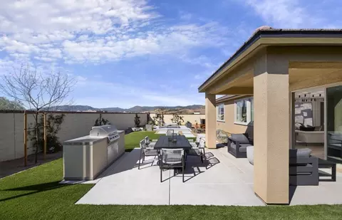 4098 Lilah Cir, Lake Elsinore, CA 92530