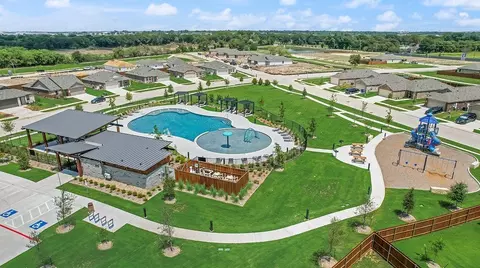 View/Area - 4857 Stonebridge Dr, Ennis, TX 75119 photo 3 of 10