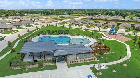 View/Area - 4857 Stonebridge Dr, Ennis, TX 75119 photo 2 of 10