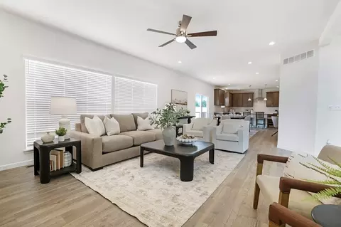 Living - 1308 Hillside Ct, Rolla, MO 65401 photo 26 of 27