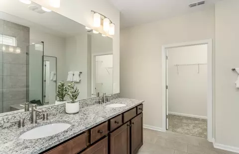 Entry Way - 3243 Del Webb Blvd, Aurora, IL 60503 photo 2 of 3
