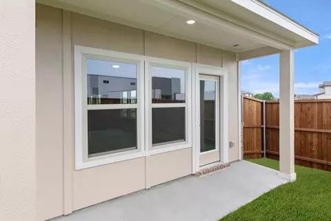 Exterior - 1324 Comal Dr, Forney, TX 75126 photo 3 of 6