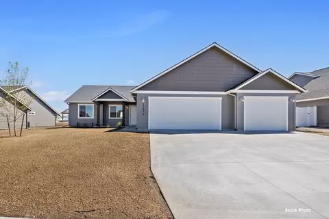11834 N Entwistle Way, Rathdrum, ID 83858