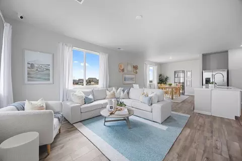 2367 Harlequin Pl, Johnstown, CO 80534