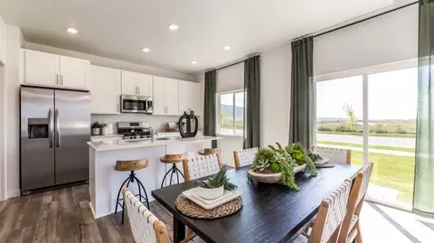 Dining - 2094 E Swallow Dr, Eagle Mountain, UT 84005 photo 2 of 3