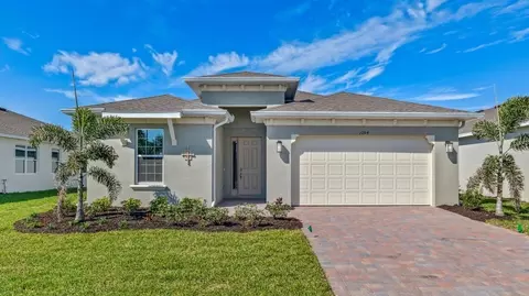 579 Spring Hill Lake Loop, Cape Coral, FL 33993