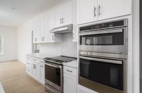 Kitchen - Jeremiah Ct, Hickory, NC 28601 photo 8 of 8