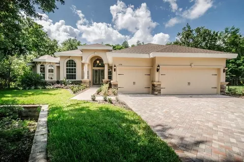 8201 Tilapia Pl, New Port Richey, FL 34654
