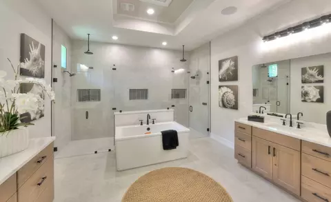 Bath - 26 Night Owl Ct, Saint Augustine, FL 32092 photo 1 of 1