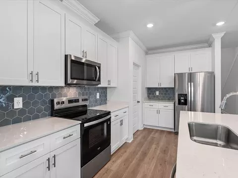 Kitchen - 13656 Winterberry Dr, Biloxi, MS 39532 photo 2 of 2