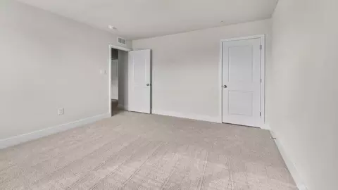 Bedroom - 1566 Bentstalk Dr, Frederick, MD 21703 photo 5 of 19