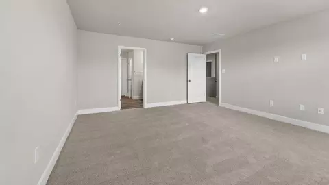 Bedroom - 1566 Bentstalk Dr, Frederick, MD 21703 photo 2 of 19