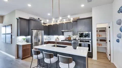 Kitchen - 4100 Starnberg Ln, Pflugerville, TX 78660 photo 18 of 19