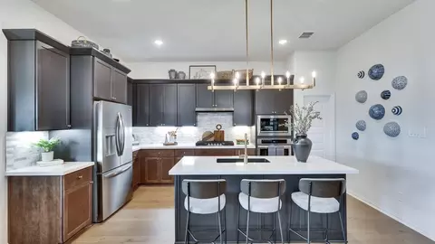 Kitchen - 4100 Starnberg Ln, Pflugerville, TX 78660 photo 17 of 19