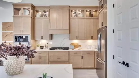 Kitchen - 4100 Starnberg Ln, Pflugerville, TX 78660 photo 6 of 19