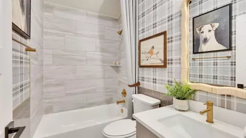 Bath - 4100 Starnberg Ln, Pflugerville, TX 78660 photo 15 of 15