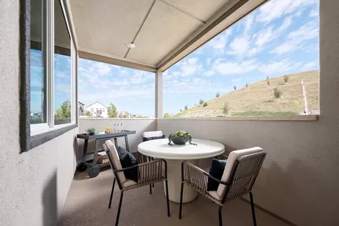 Exterior - 27377 Harrier Ct, Valencia, CA 91381 photo 2 of 8