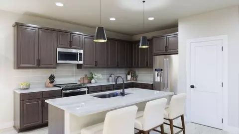 271 Ezekiel St, Kyle, TX 78640