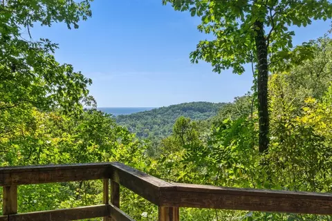 View/Area - 611 Coopers Mill Dr, Westminster, SC 29693 photo 2 of 4