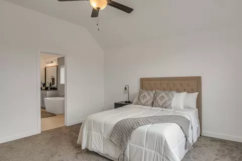Bedroom - 16140 Tall Grass Dr, Moore, OK 73170 photo 1 of 6