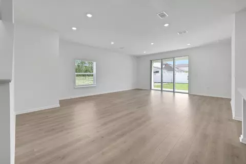 Living - 182 Brook Forest Dr, Saint Augustine, FL 32092 photo 4 of 6